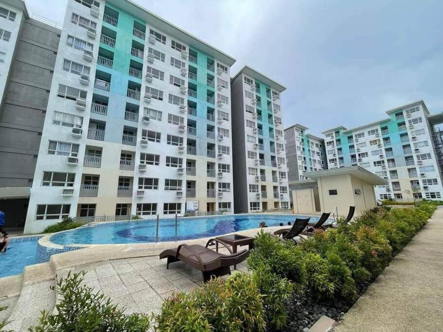 Living Made Easy Lifestyle Apartment *